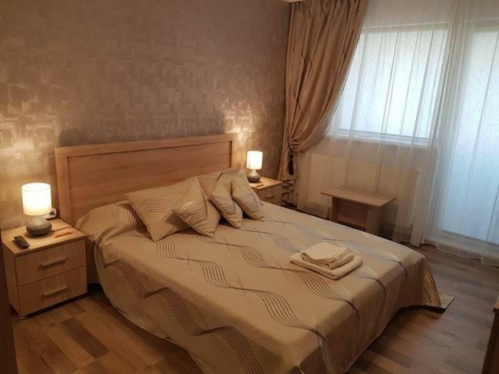 Appartamento Casa Mirage 2 Craiova Esterno foto